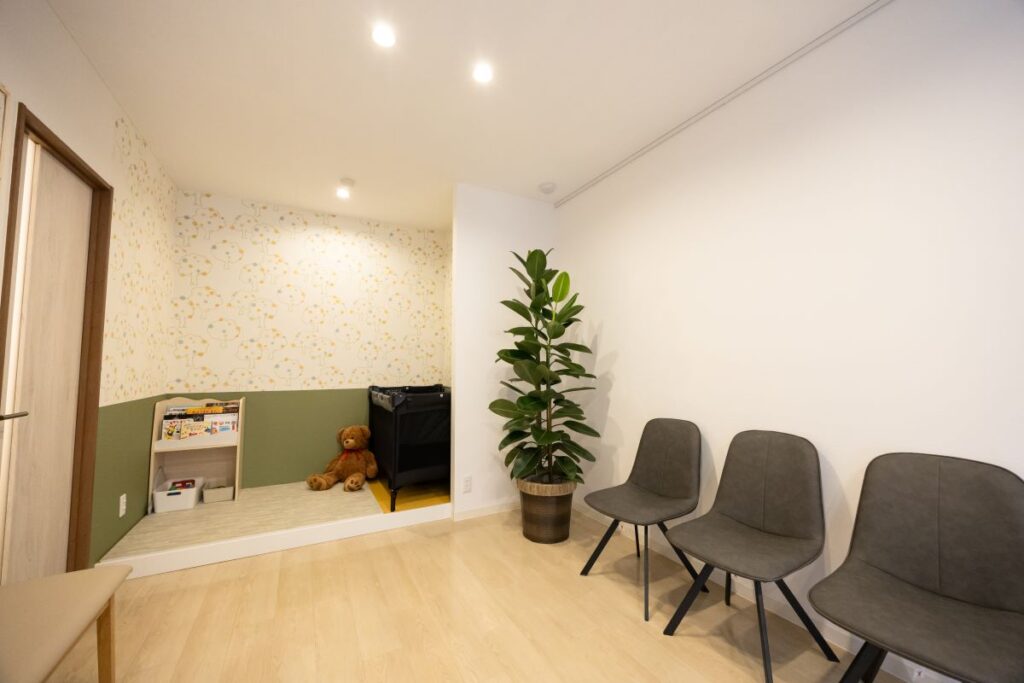 木町通ほしぞら歯科の待合室